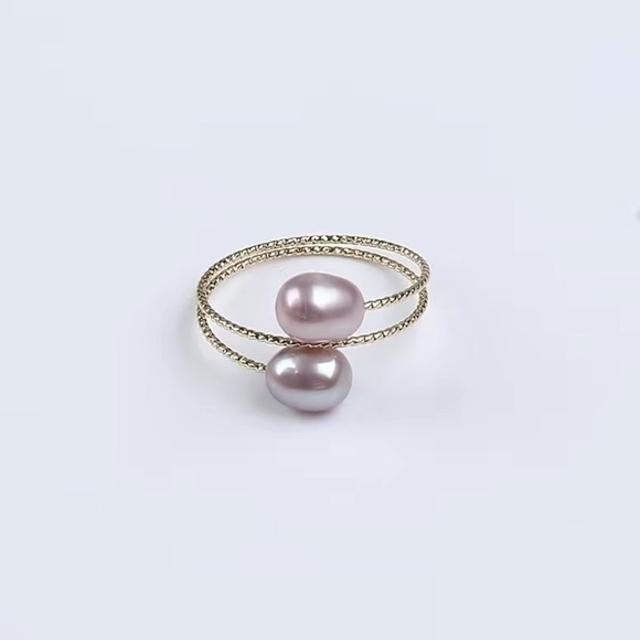 Gorgeous Pearl Wrap Ring - Picture 2 of 3